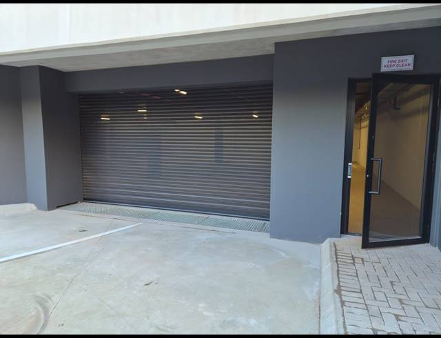 1,200M² WAREHOUSE TO LET IN WITFONTEIN